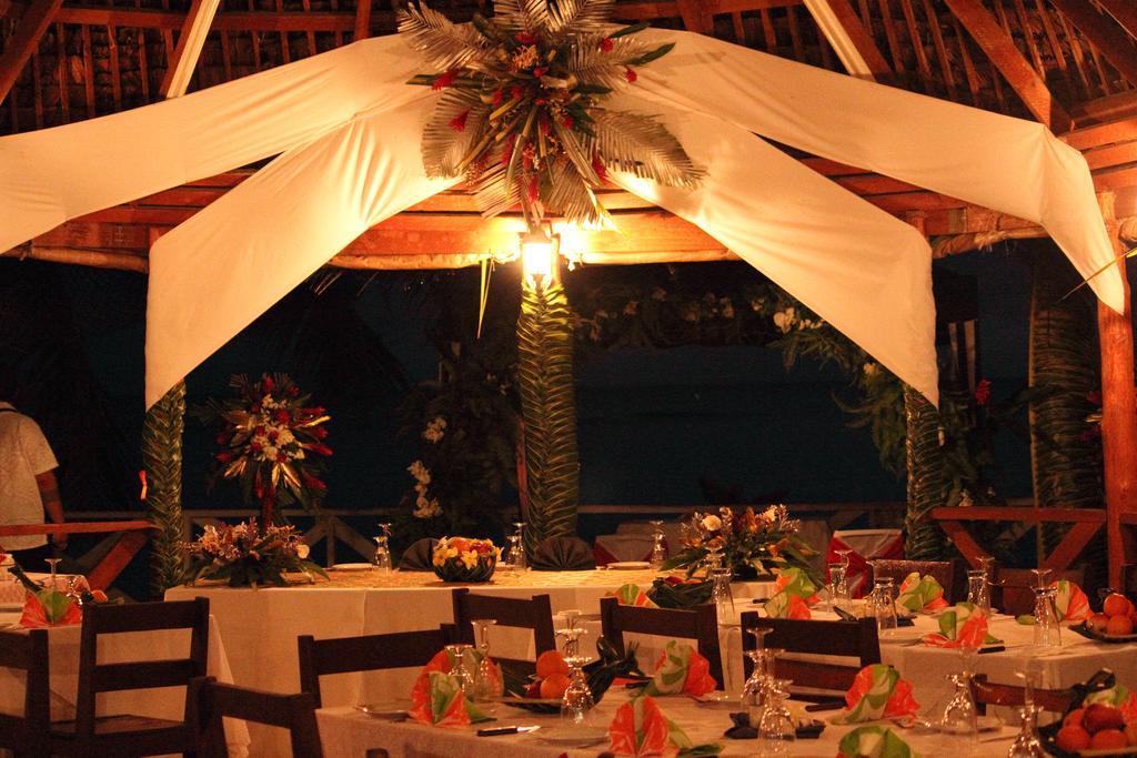 Hôtel Vacations Beach Fale à Manase Extérieur photo