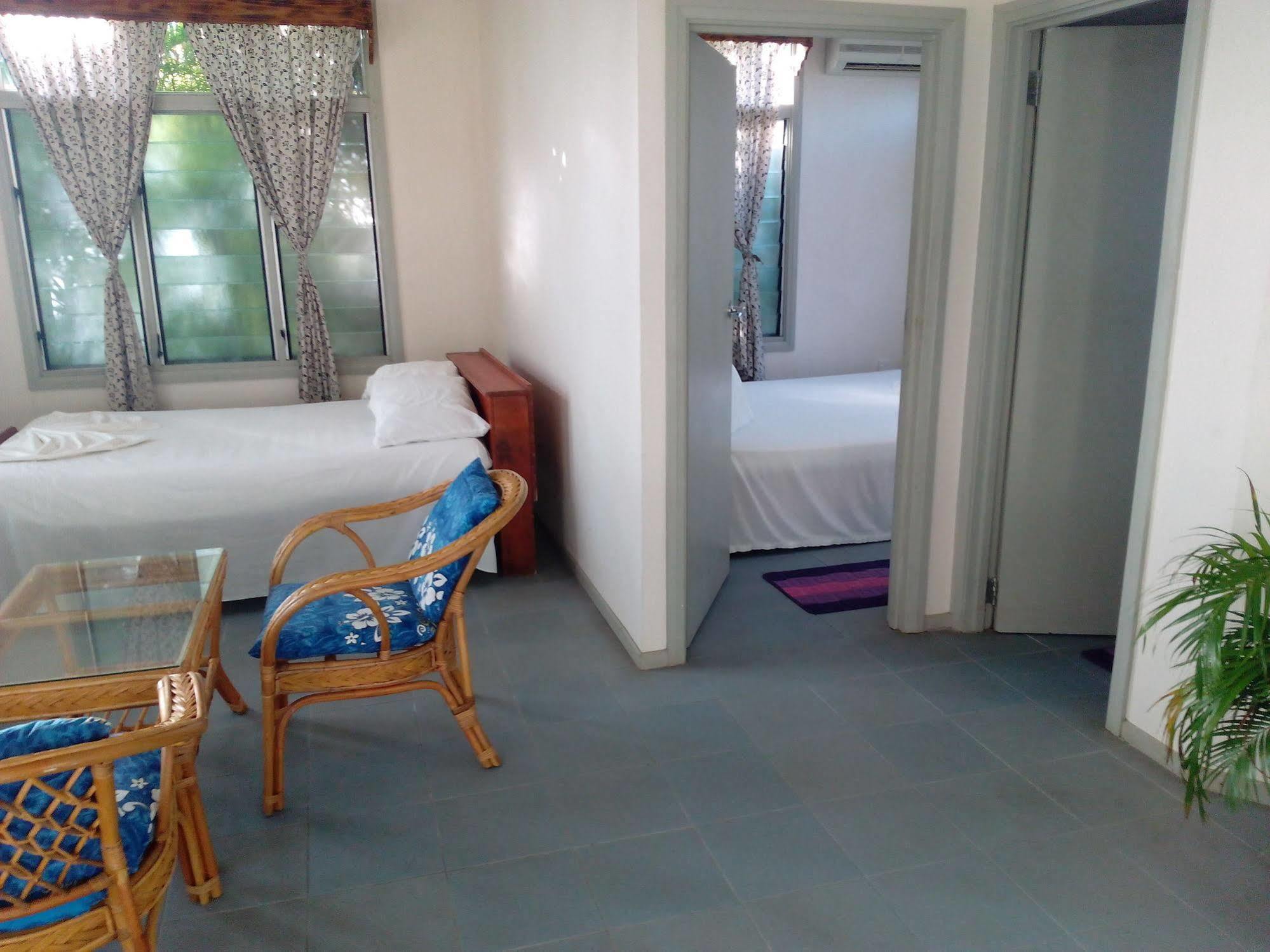 Hôtel Vacations Beach Fale à Manase Extérieur photo