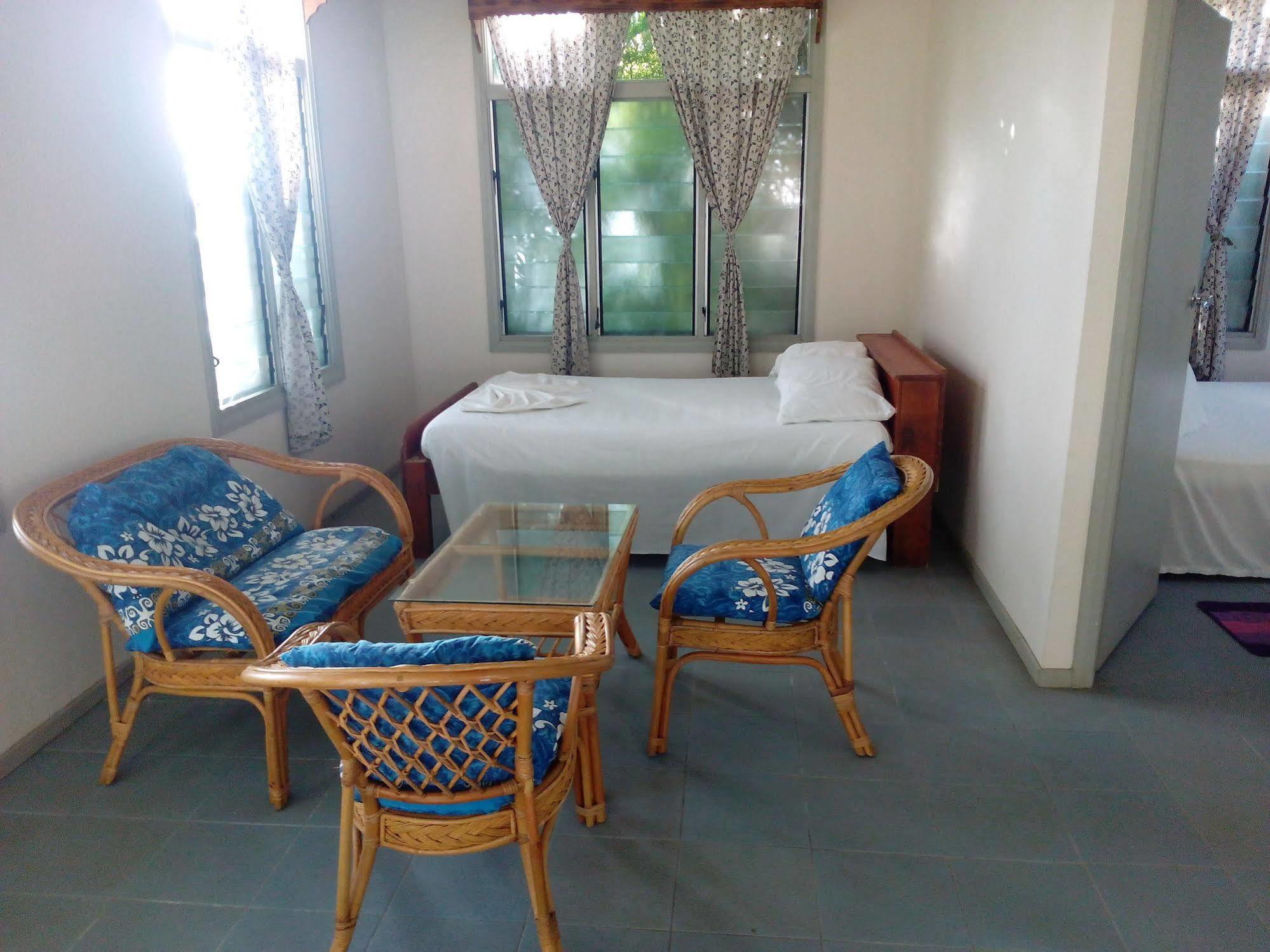 Hôtel Vacations Beach Fale à Manase Extérieur photo