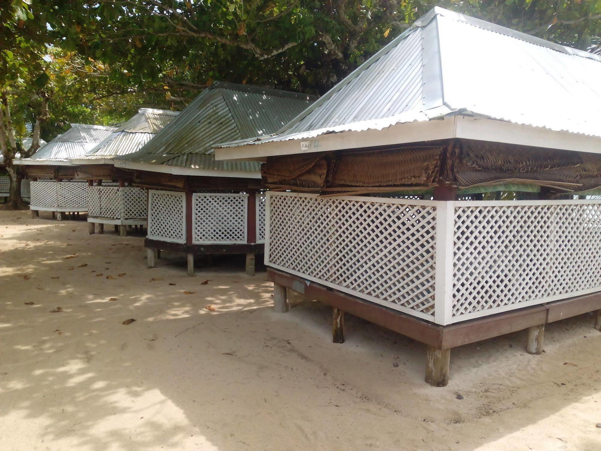 Hôtel Vacations Beach Fale à Manase Extérieur photo