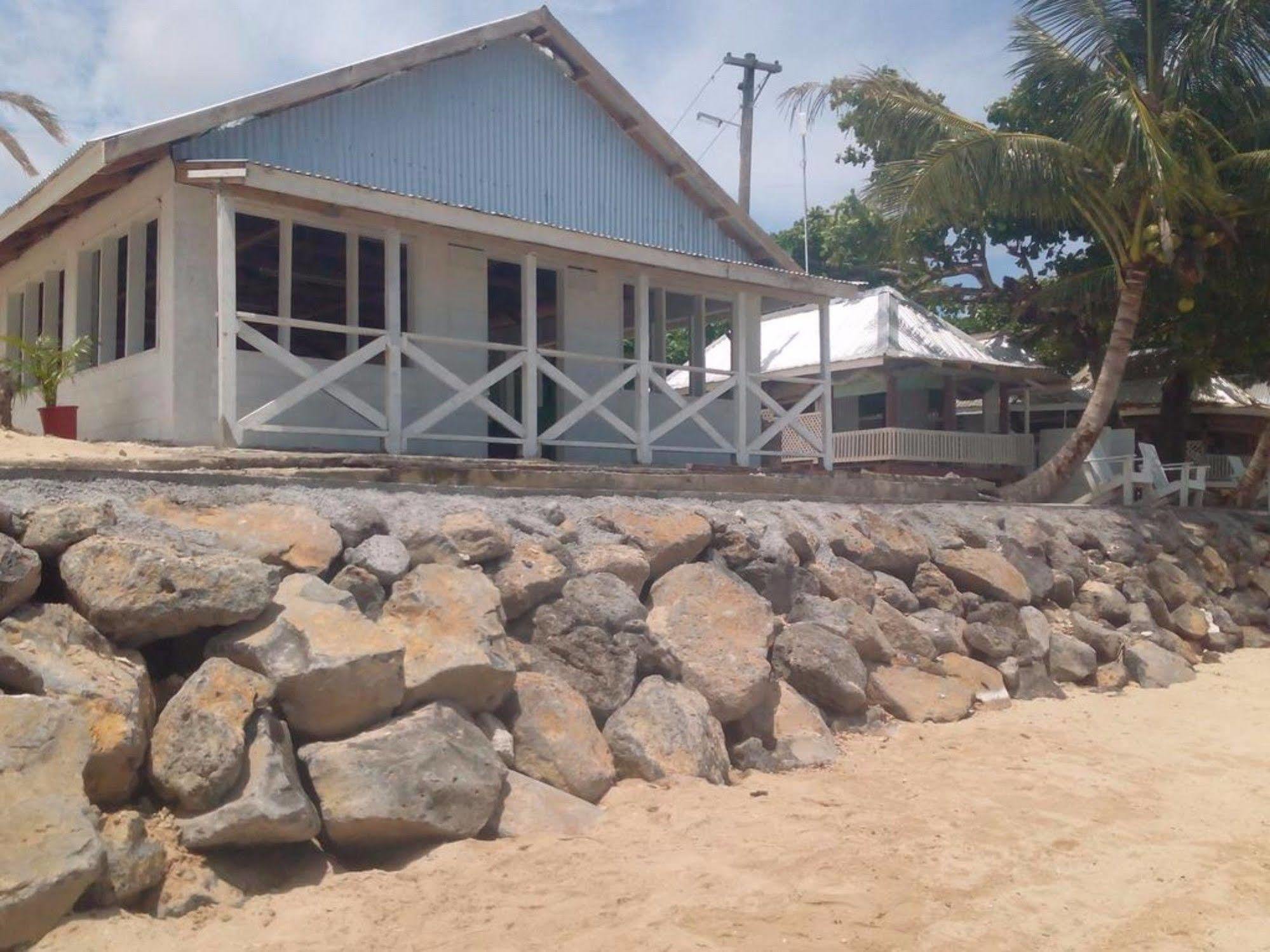 Hôtel Vacations Beach Fale à Manase Extérieur photo